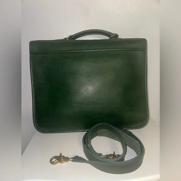 Vintage Coach Colebrooke Business Bag in Bottle Green! - Picture 4 of 10